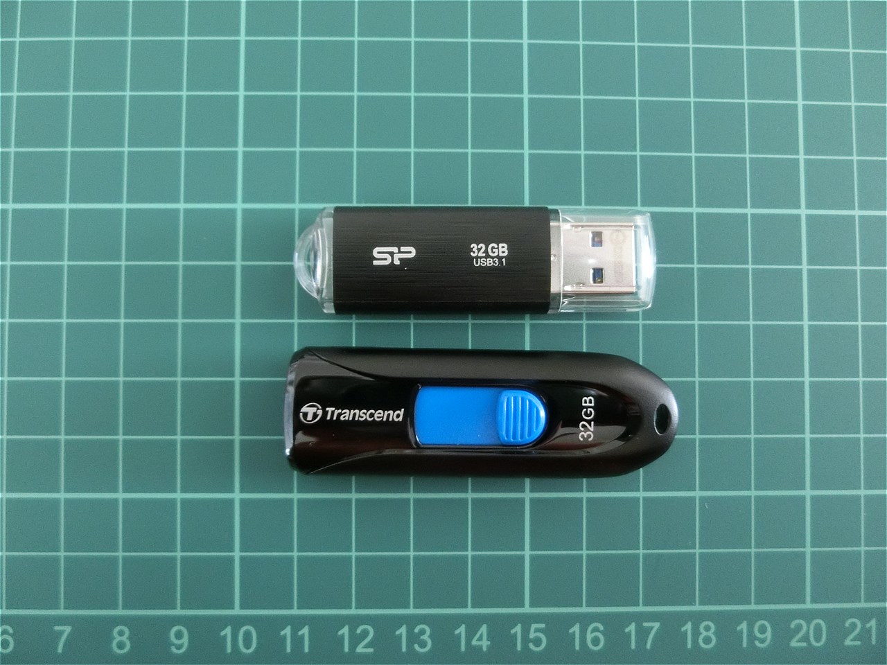 レビュー】安価 32G USBメモリ 比較 その２ | おもろ家