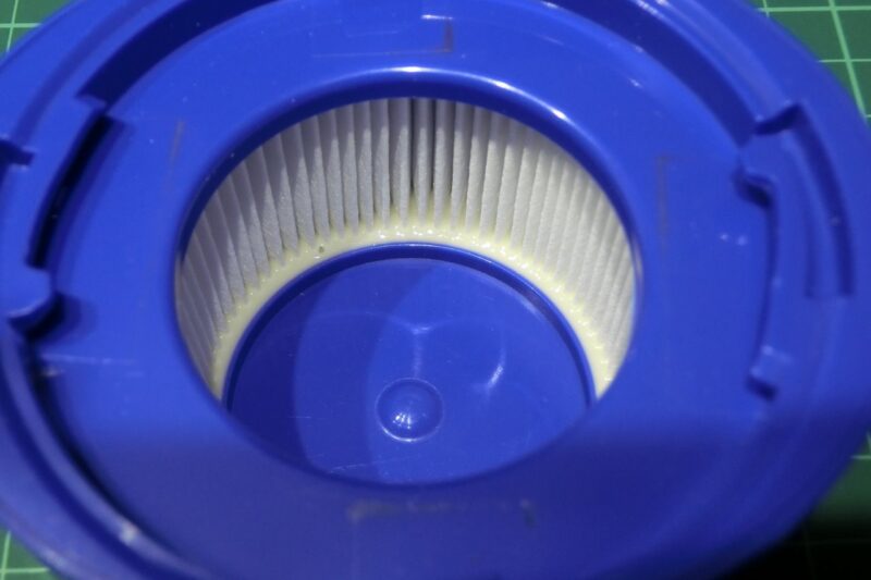 dyson-vacuum-cleaner-filter-10