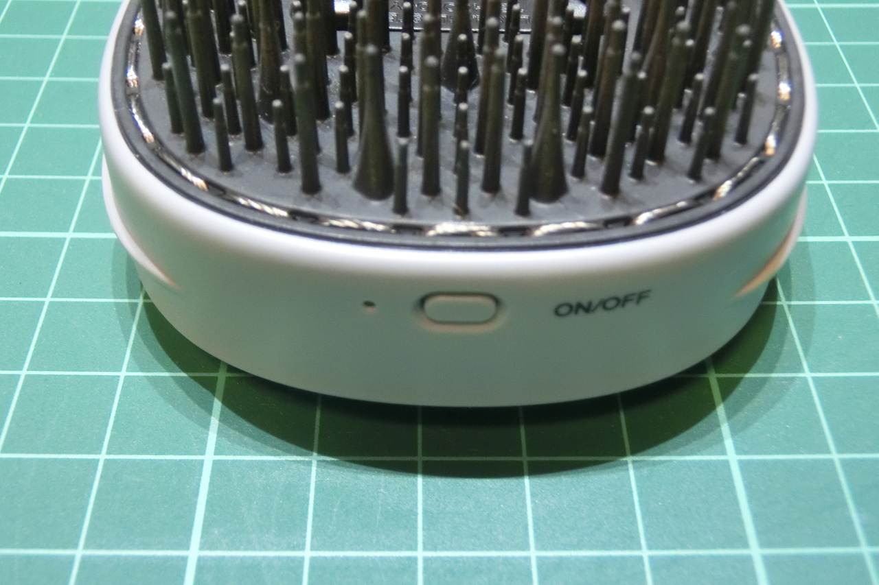 レビュー】SHARP プラズマクラスターヘアブラシ IB-B1 | おもろ家